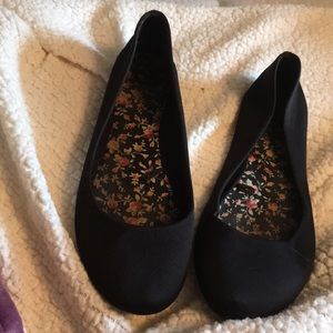 Black Flats
